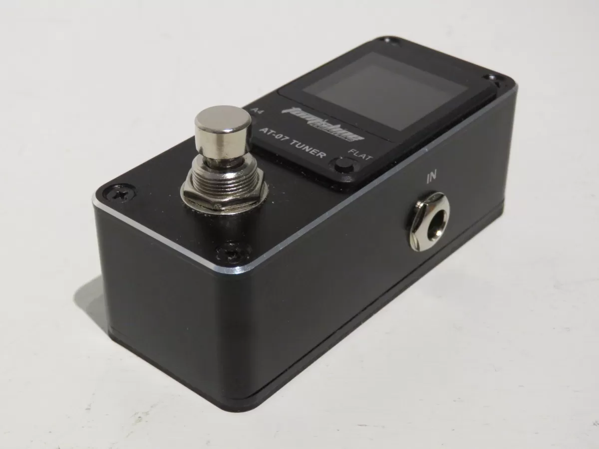 Tom’s Line AT 07 Compact Chromatic Guitar/Instrument Tuner Tuning Pedal