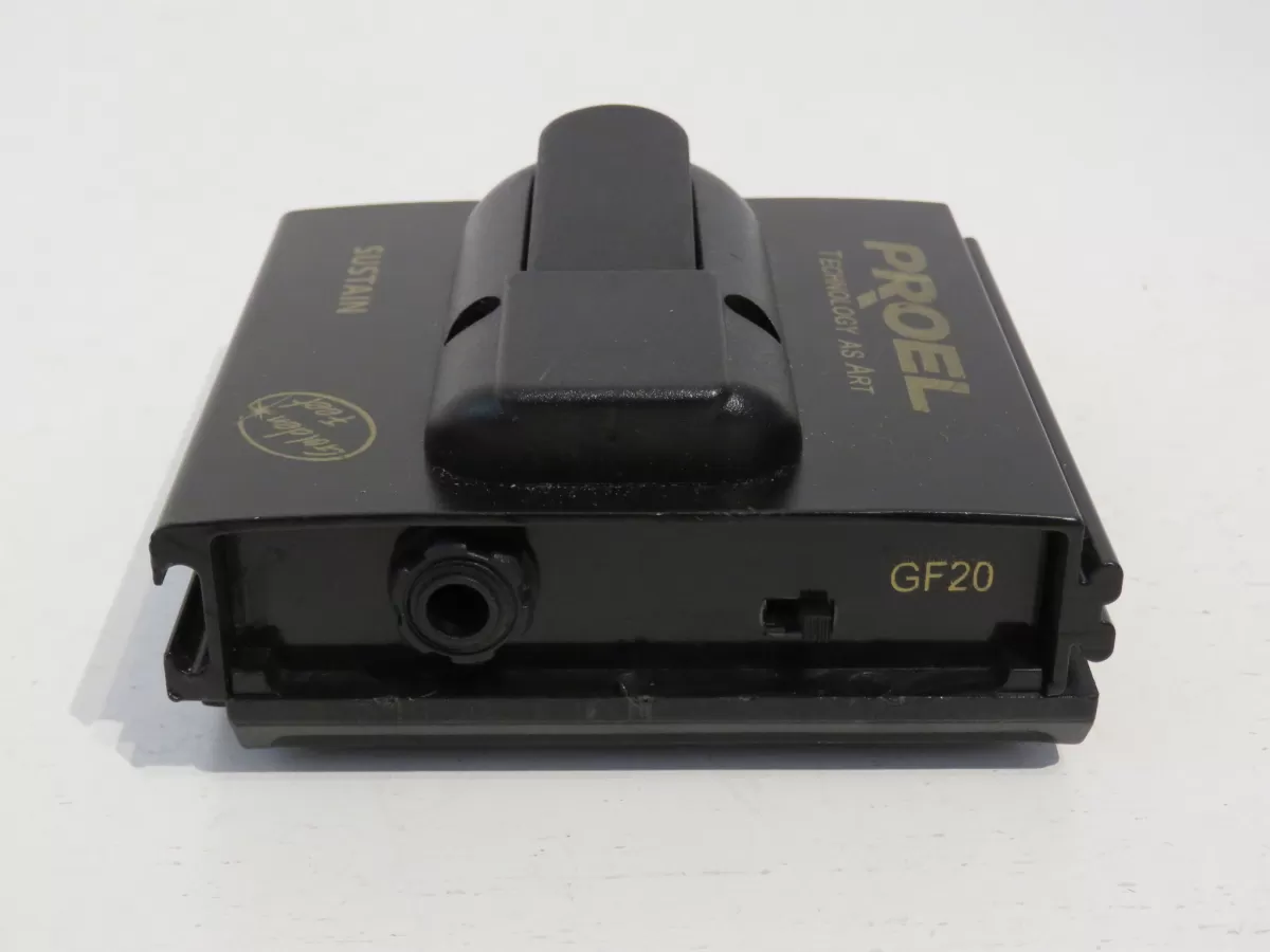 Proel GF20 Sustain Switch with Polarity Inversion – Boxed