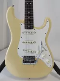 1983 Fender Stratocaster Elite with Hiscox Hard Case - Stunning Guitar