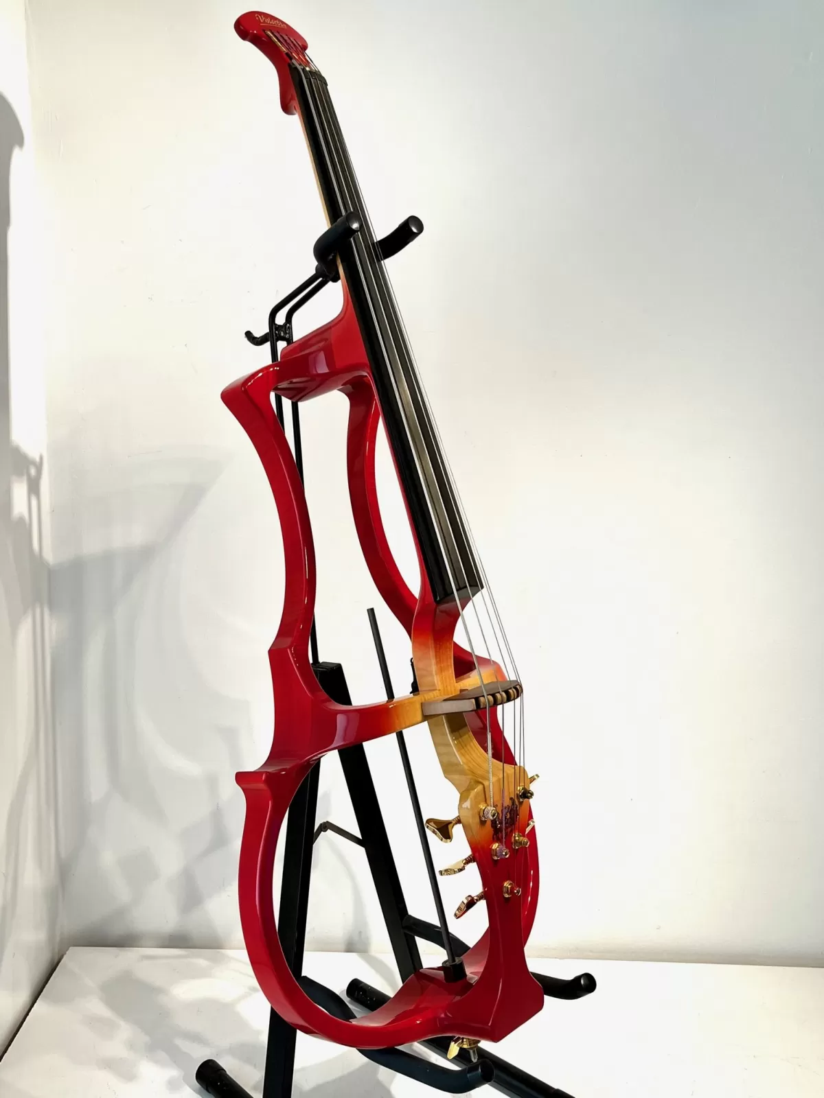 2006 Violectra Phoenix 5 String Cello with Accord Carbon Fibre Hard Case