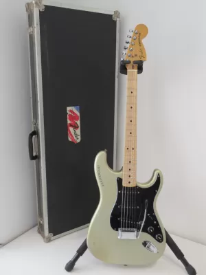 1979 Fender 25th Anniversary Stratocaster in Antique Silver - 4.79kg Strat!