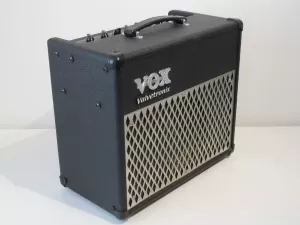 Vox Valvetronix AD15VT Guitar Practice Modelling Amplifier Combo