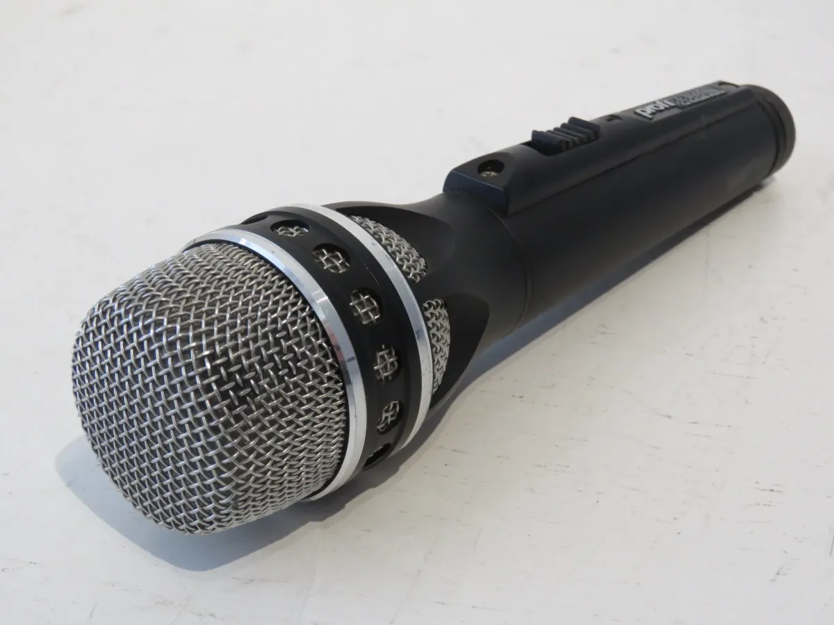 Sennheiser Profipower MD431 Dynamic Vocal Microphone with Case