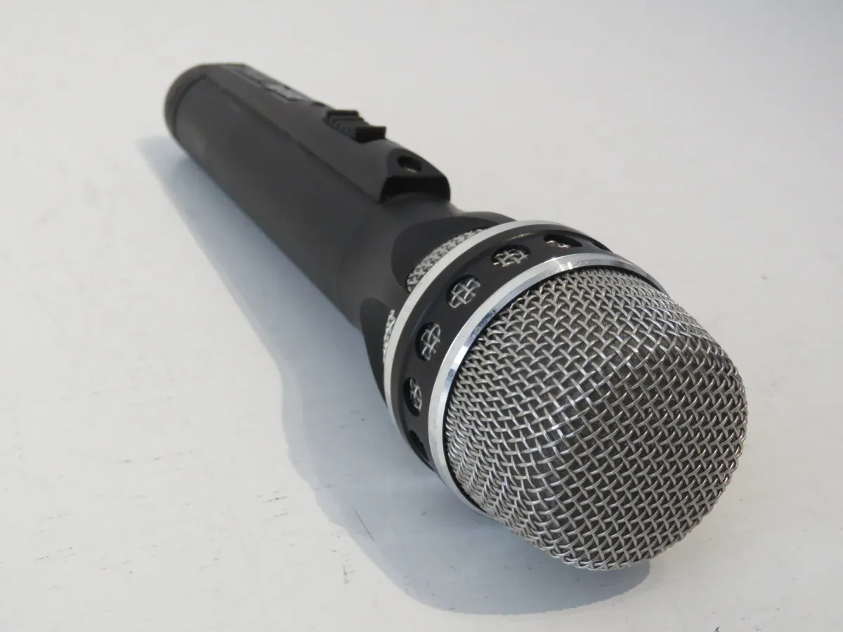 Sennheiser Profipower MD431 Dynamic Vocal Microphone with Case