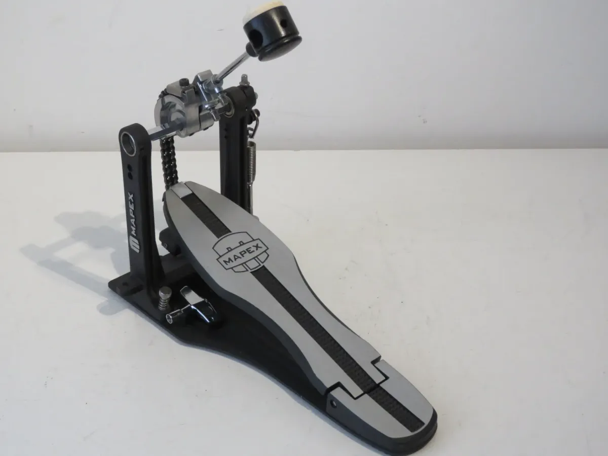 Mapex P410 Single Bass Drum Pedal - Reversible Beater - Chain Drive