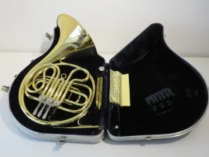 Conn Single French Horn in F with Interchangeable Eb Slide with Case