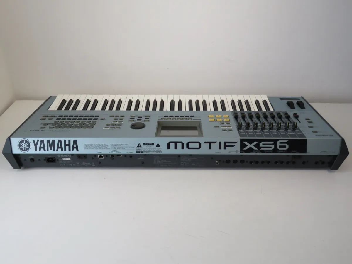 Yamaha Motif XS6 61 Key Synthesiser Workstation Keyboard – Mint & Boxed