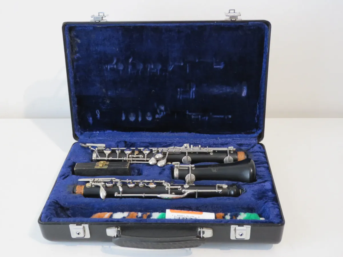 Buffet Crampon Wooden Thumbplate Oboe with Case