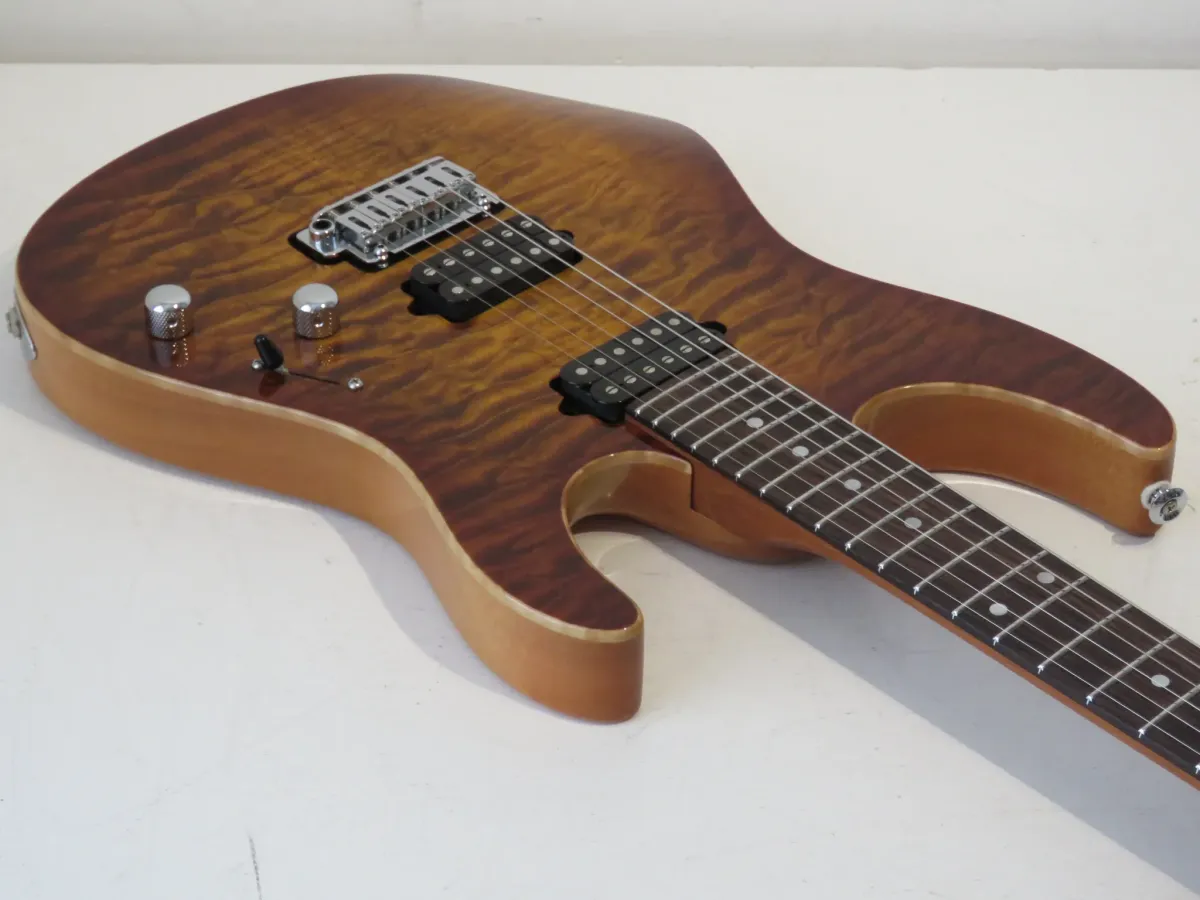 2010 Suhr Modern Electric Guitar with Quilt Top in Bengal Burst – Stunning