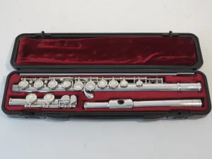 Yamaha YFL-311II Flute with Solid Silver Head Joint - Perfect Player