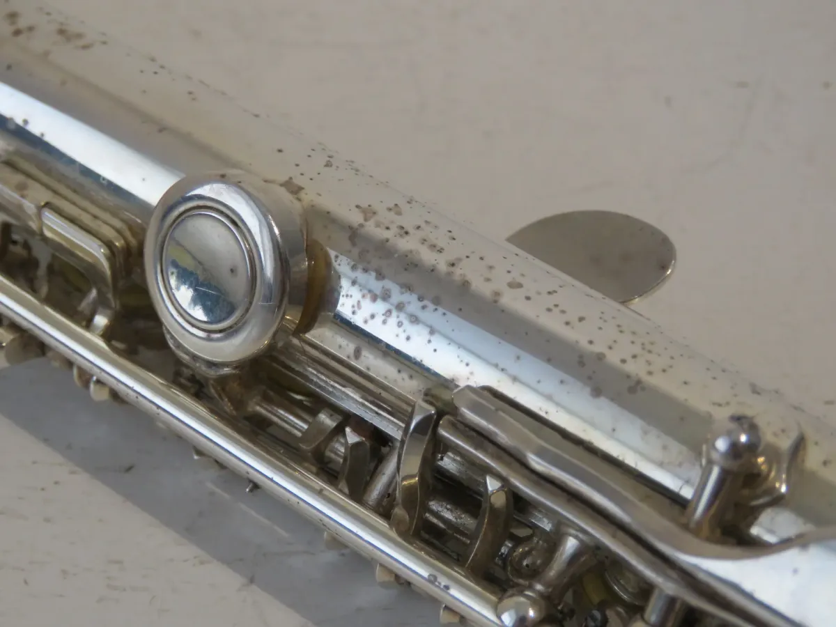 Yamaha Japan YFL-211SII Silver Plated Flute - Shows its age but plays great