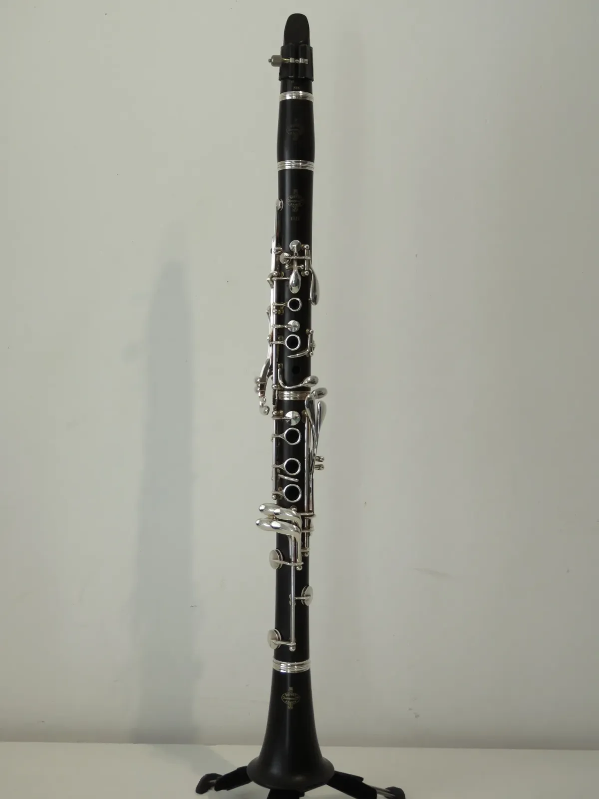 Buffet Crampon E12F Grenadilla Wood Bb Clarinet with Extras