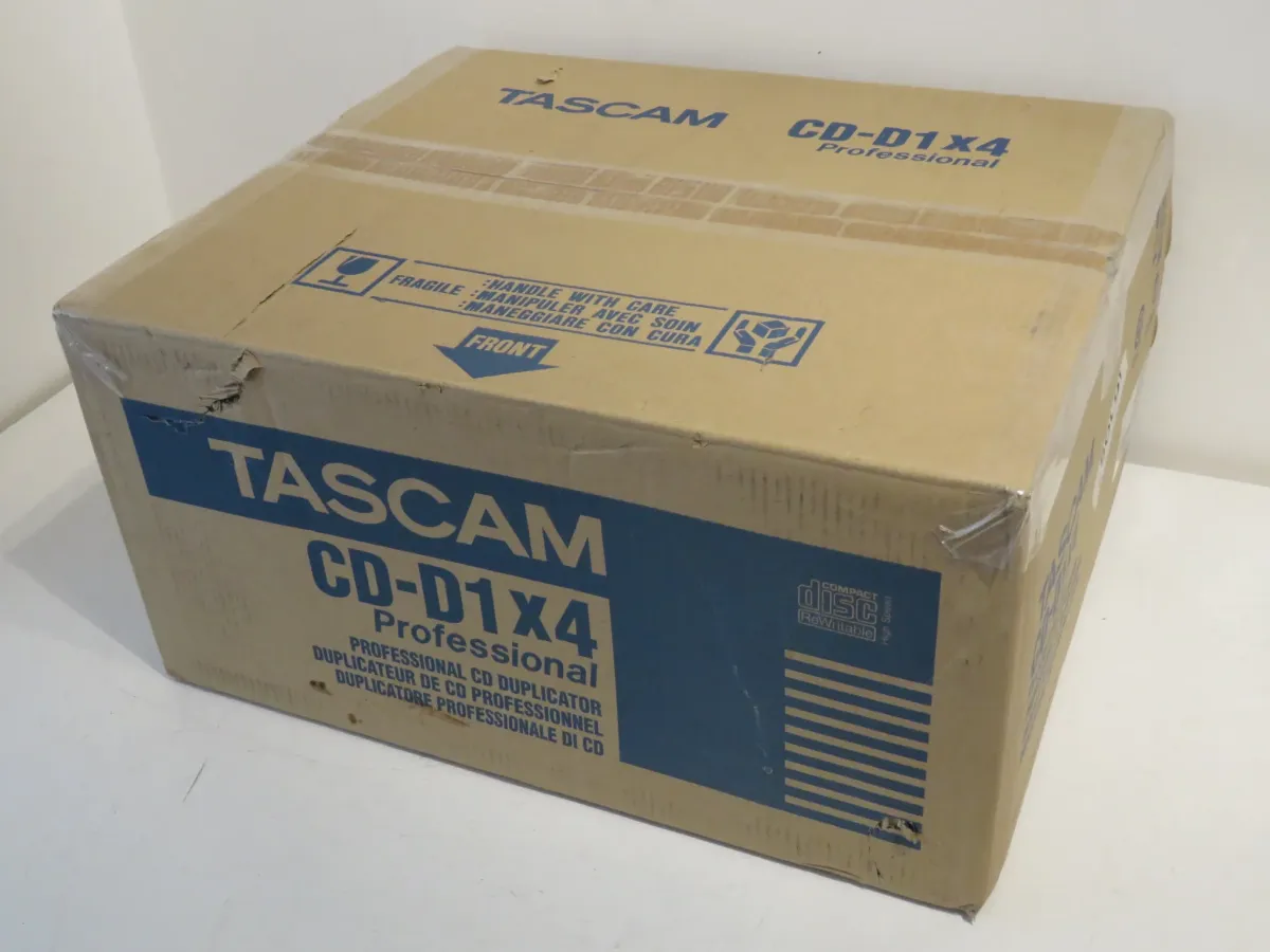 Tascam CD-D1x4 CD Duplicator 4U Rack - Near Mint/Boxed/Tested/Working