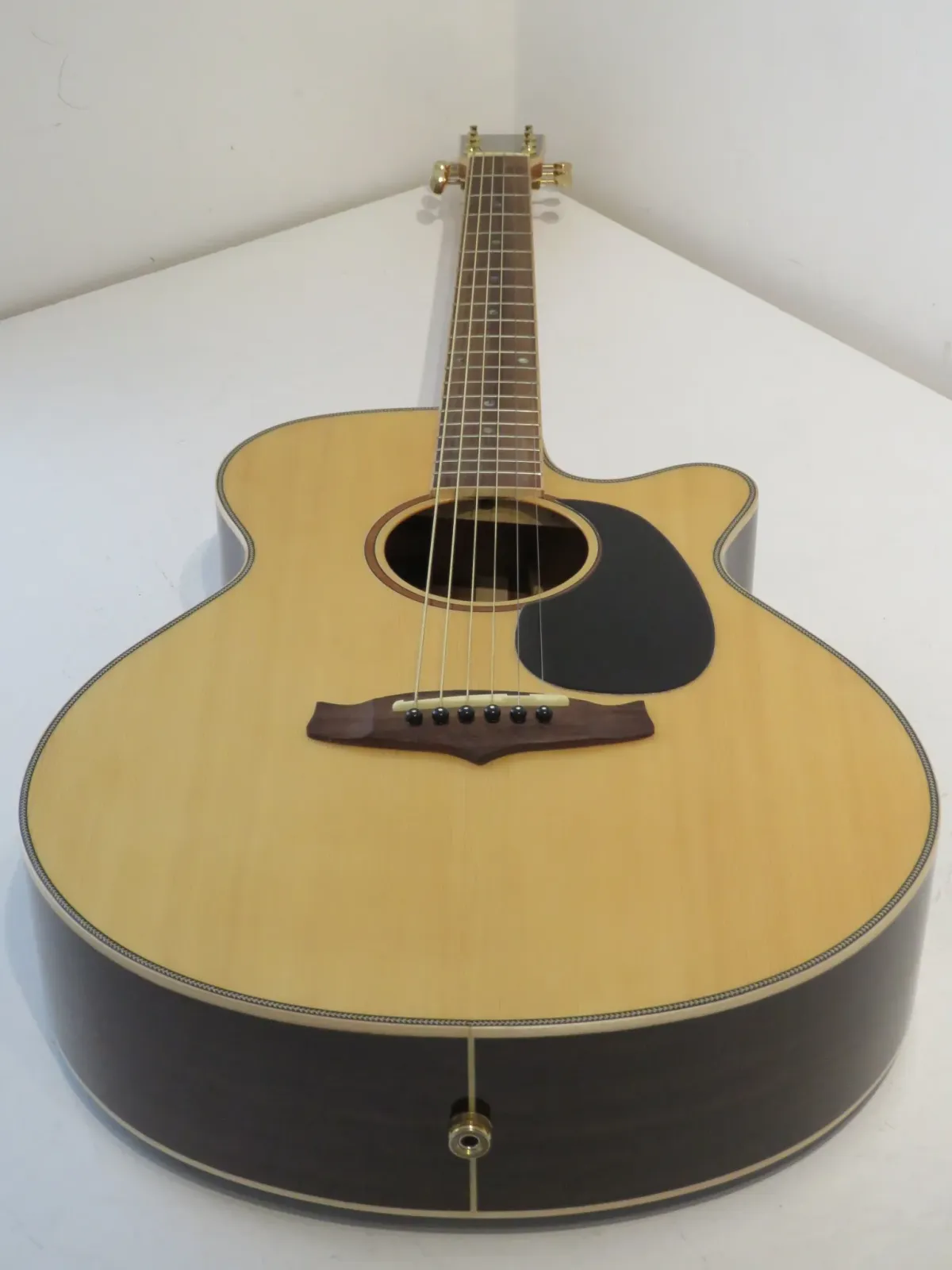 Tanglewood TRSF-CE Rosewood Reserve Electro Acoustic Guitar with Gig Bag