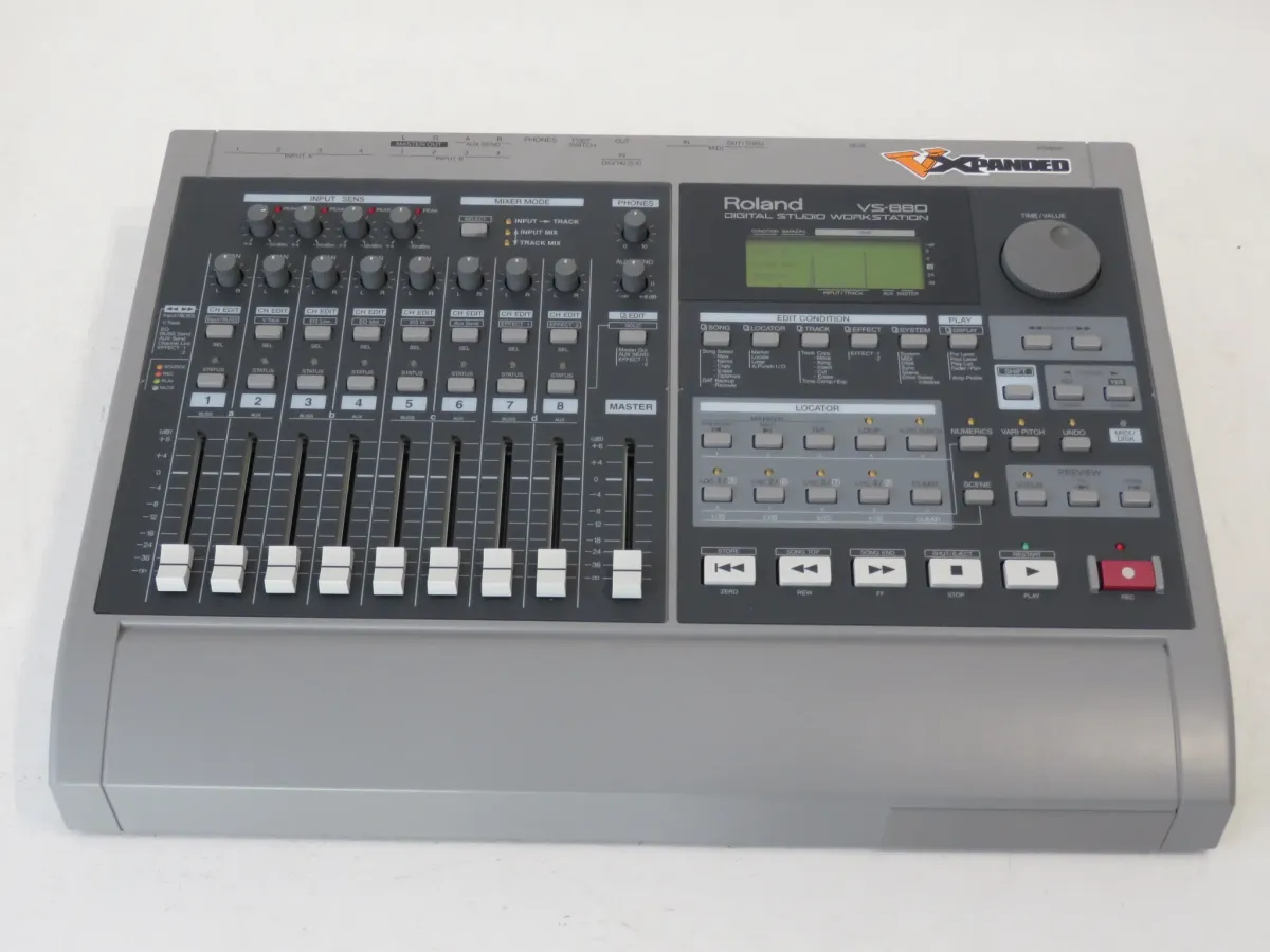 Roland VS-880 V-Expanded Digital Studio Workstation – Boxed & Mint