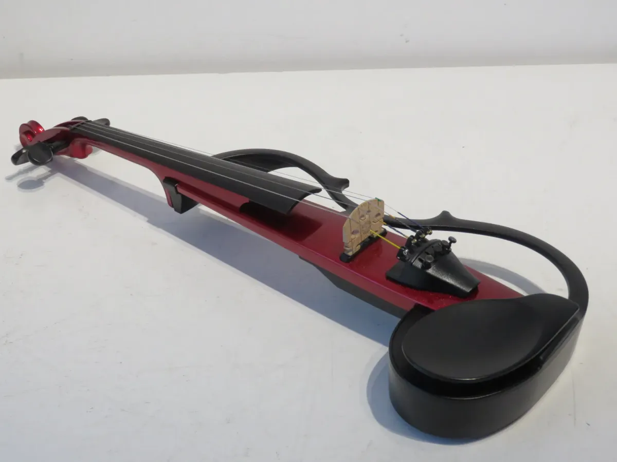 Yamaha SV110 Electric Silent Violin in Red with Case and Werner Bow