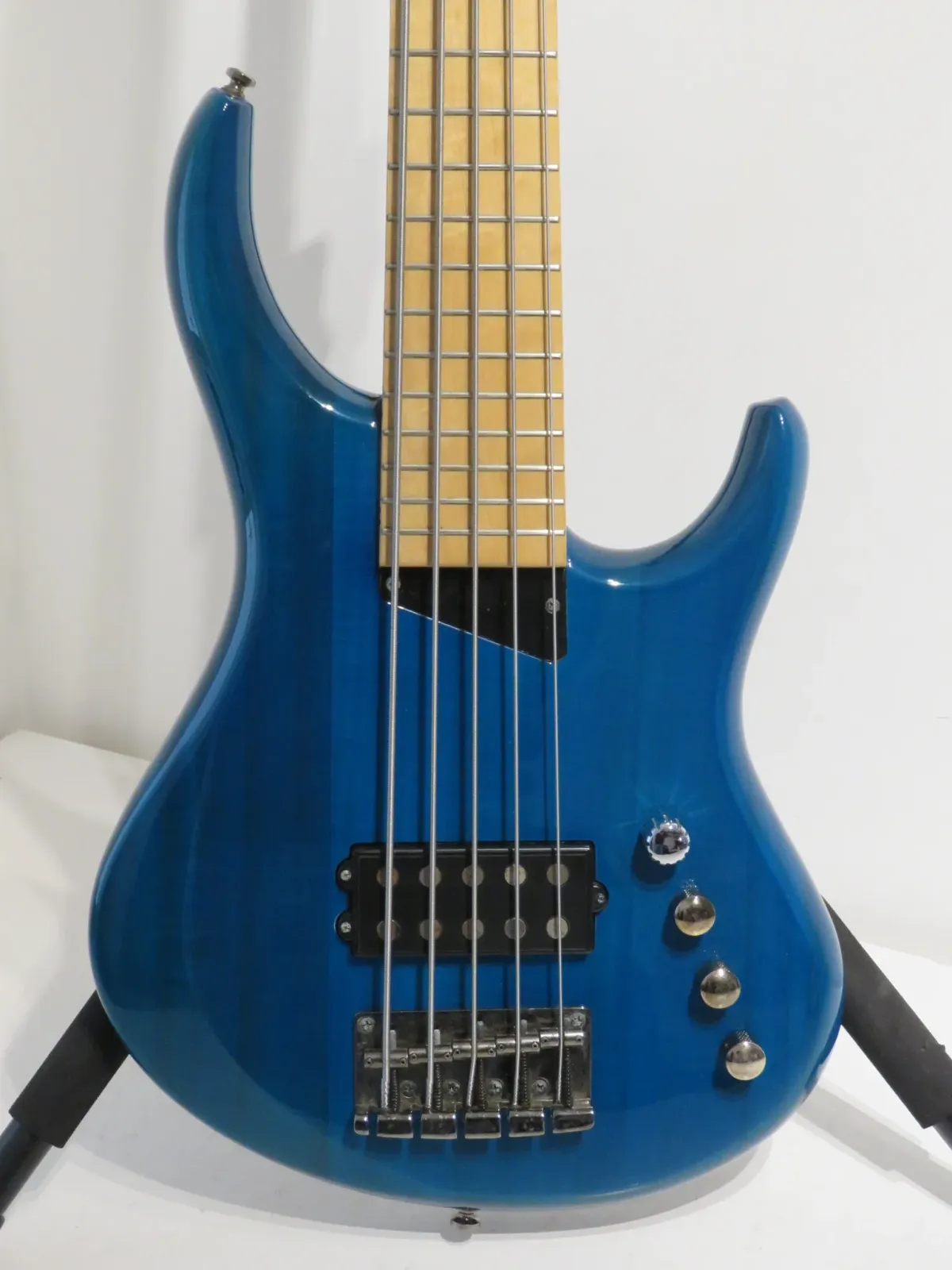 2009 MTD Kingston Artist 5 String Bass Guitar in Trans Blue with Gig Bag