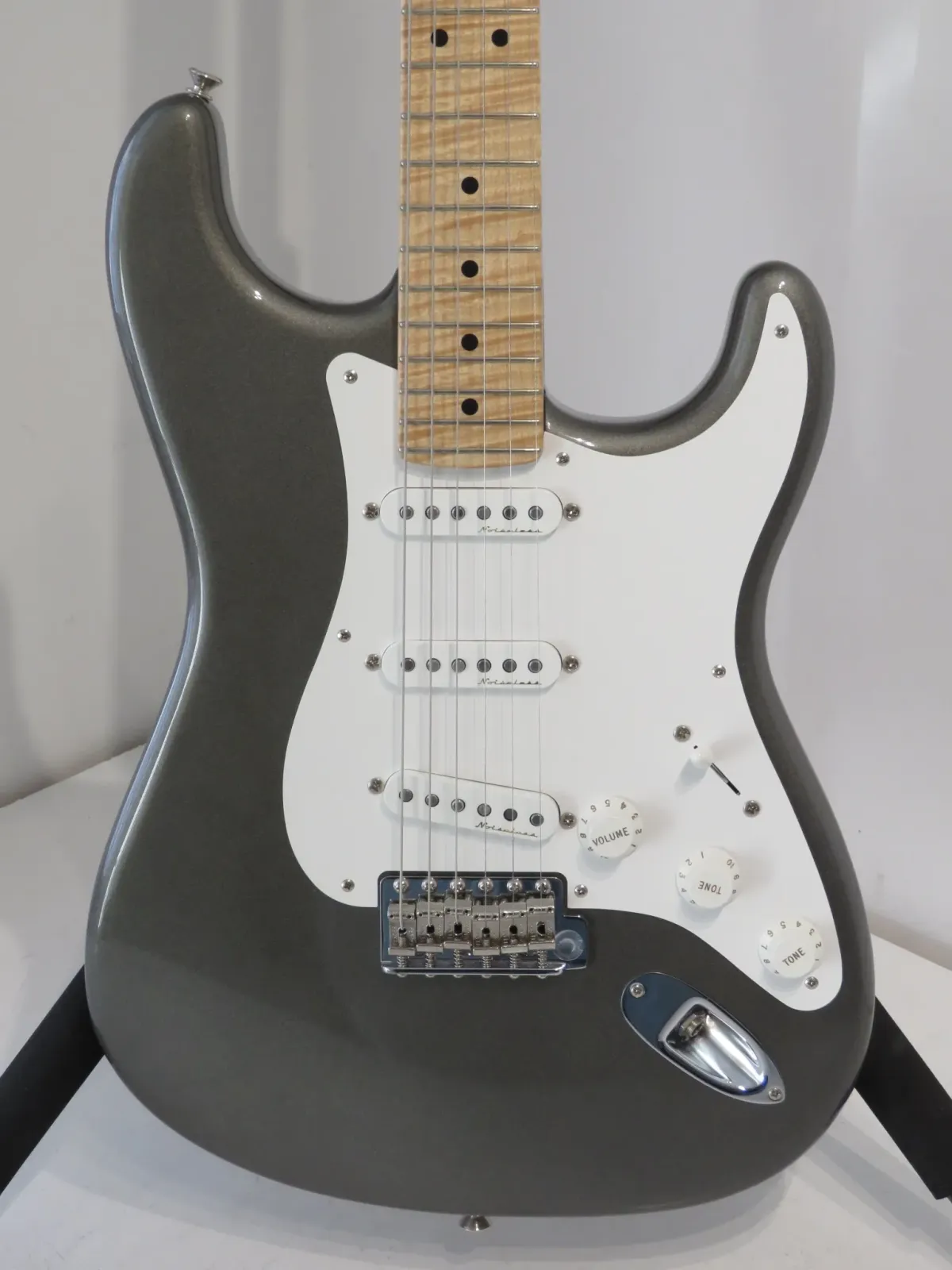 2012 Fender Eric Clapton Stratocaster Paul Waller Masterbuilt in Pewter