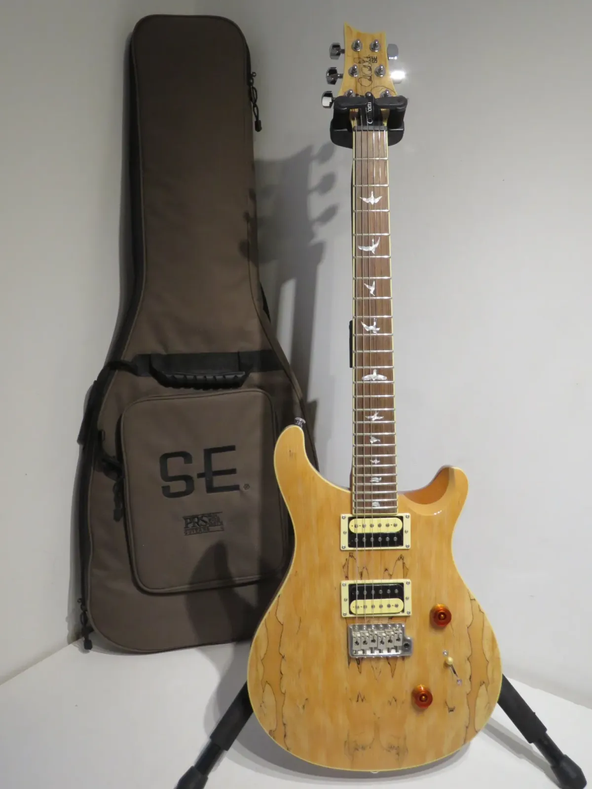 PRS SE Custom 24 Ltd Edition Spalted Maple Electric Guitar with Gig Bag