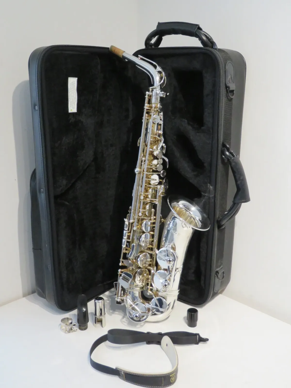 Selmer La Voix II SAS-280RS Silver Plated Alto Saxophone with Case