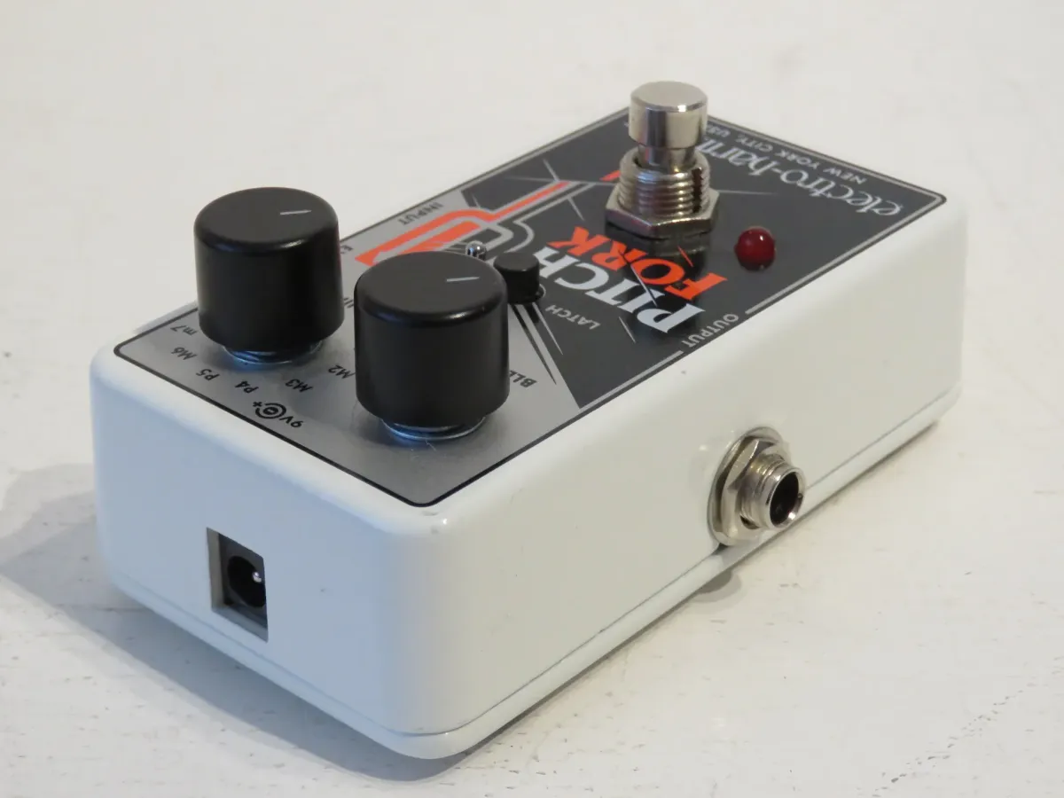 Electro Harmonix Pitch Fork Polyphonic Pitch Shifter Guitar Effects Pedal