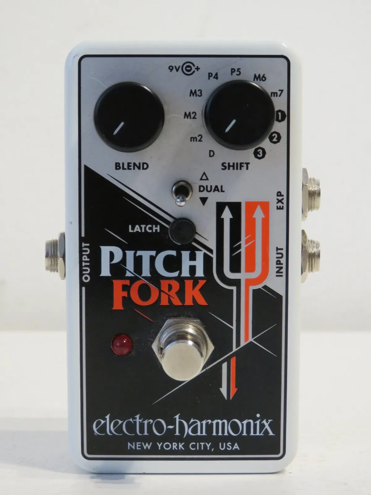 Electro Harmonix Pitch Fork Polyphonic Pitch Shifter Guitar Effects Pedal