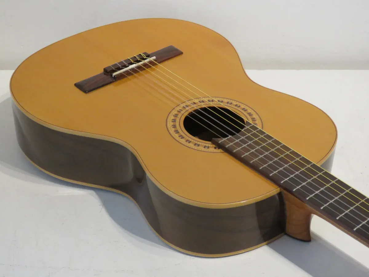 Manuel Rodriguez Caballero 10 Nylon Strung Classical Guitar