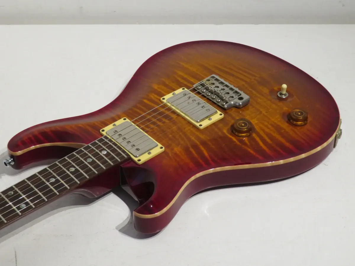 2002 Left-Handed Paul Reed Smith Custom 22 in Flame Tobacco Sunburst with OHSC