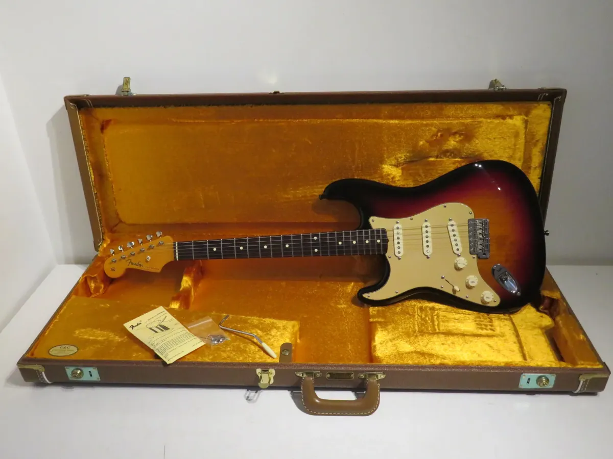 2006 Left-Handed Fender American Vintage Stratocaster in 3 Colour Sunburst