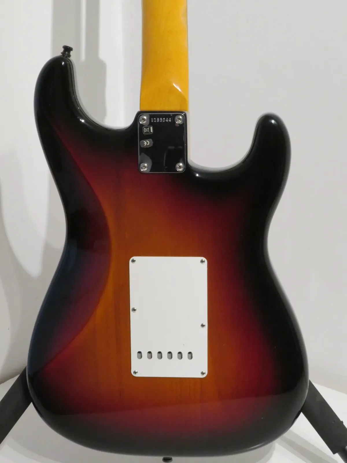 2006 Left-Handed Fender American Vintage Stratocaster in 3 Colour Sunburst