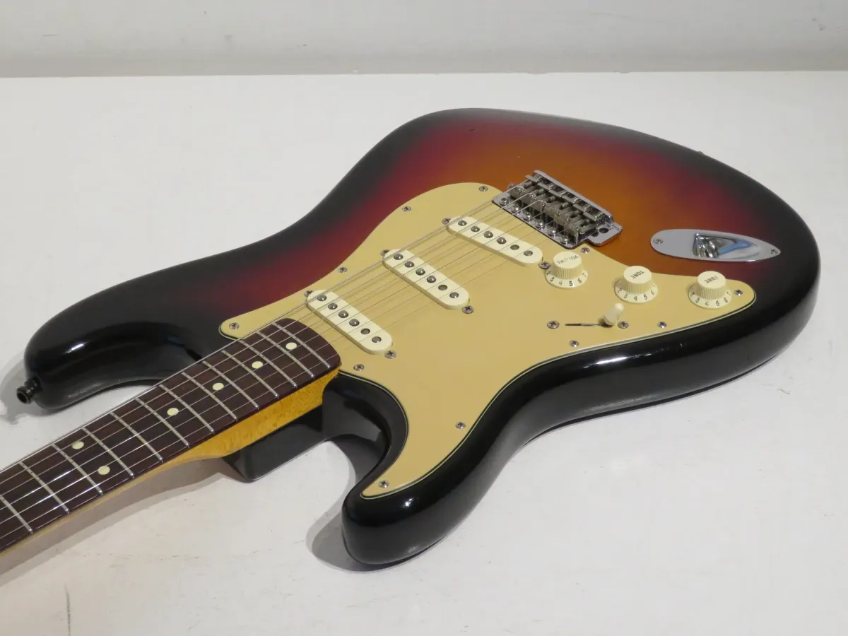 2006 Left-Handed Fender American Vintage Stratocaster in 3 Colour Sunburst