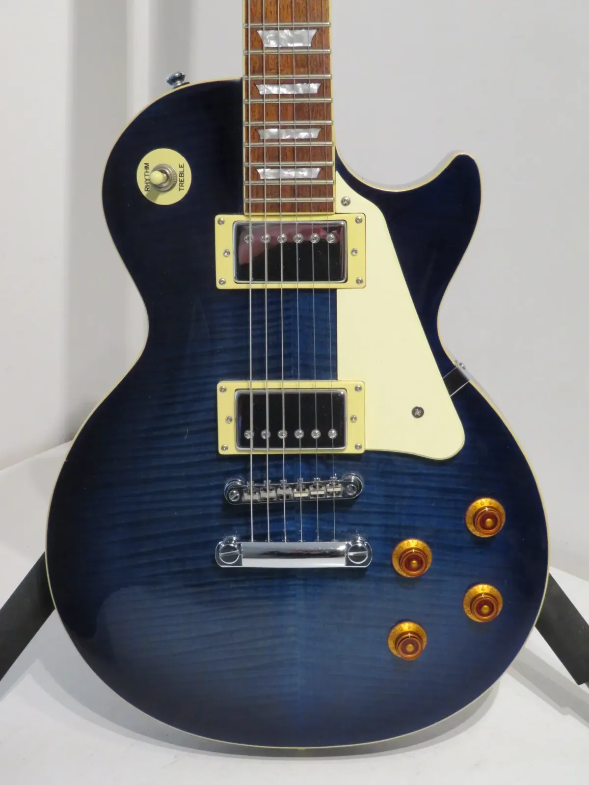 2005 Epiphone Les Paul Standard Plus Top in Trans Blue Burst with Gig Bag