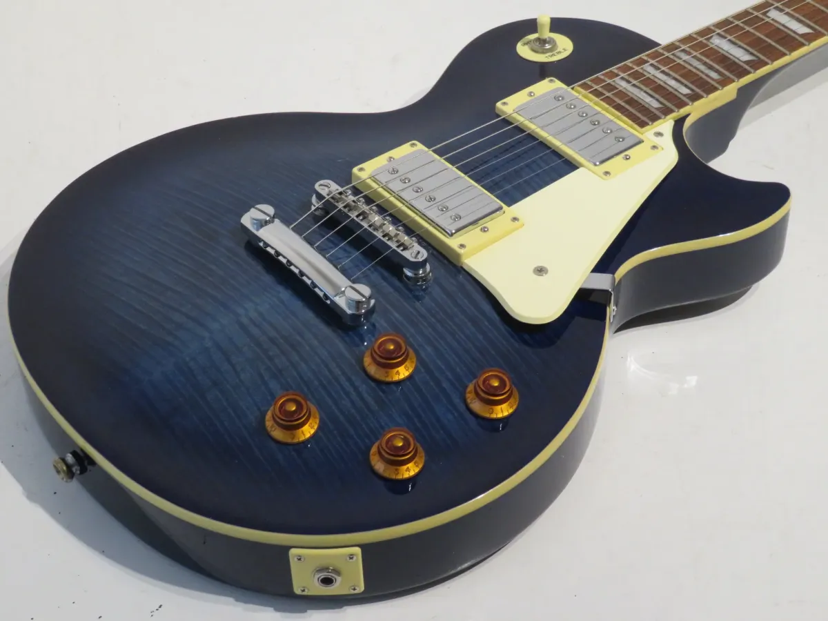 2005 Epiphone Les Paul Standard Plus Top in Trans Blue Burst with Gig Bag