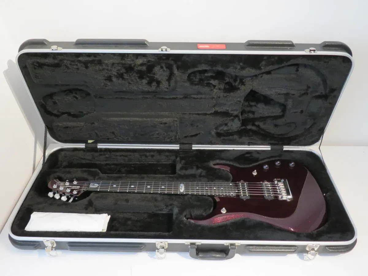 2012 Ernie Ball BFR John Petrucci Music Man JP12 in Cherry Sugar – Stunning