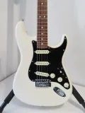 2018 Fender American Performer Stratocaster in Arctic White with Tweed Case