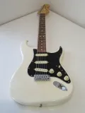 2018 Fender American Performer Stratocaster in Arctic White with Tweed Case