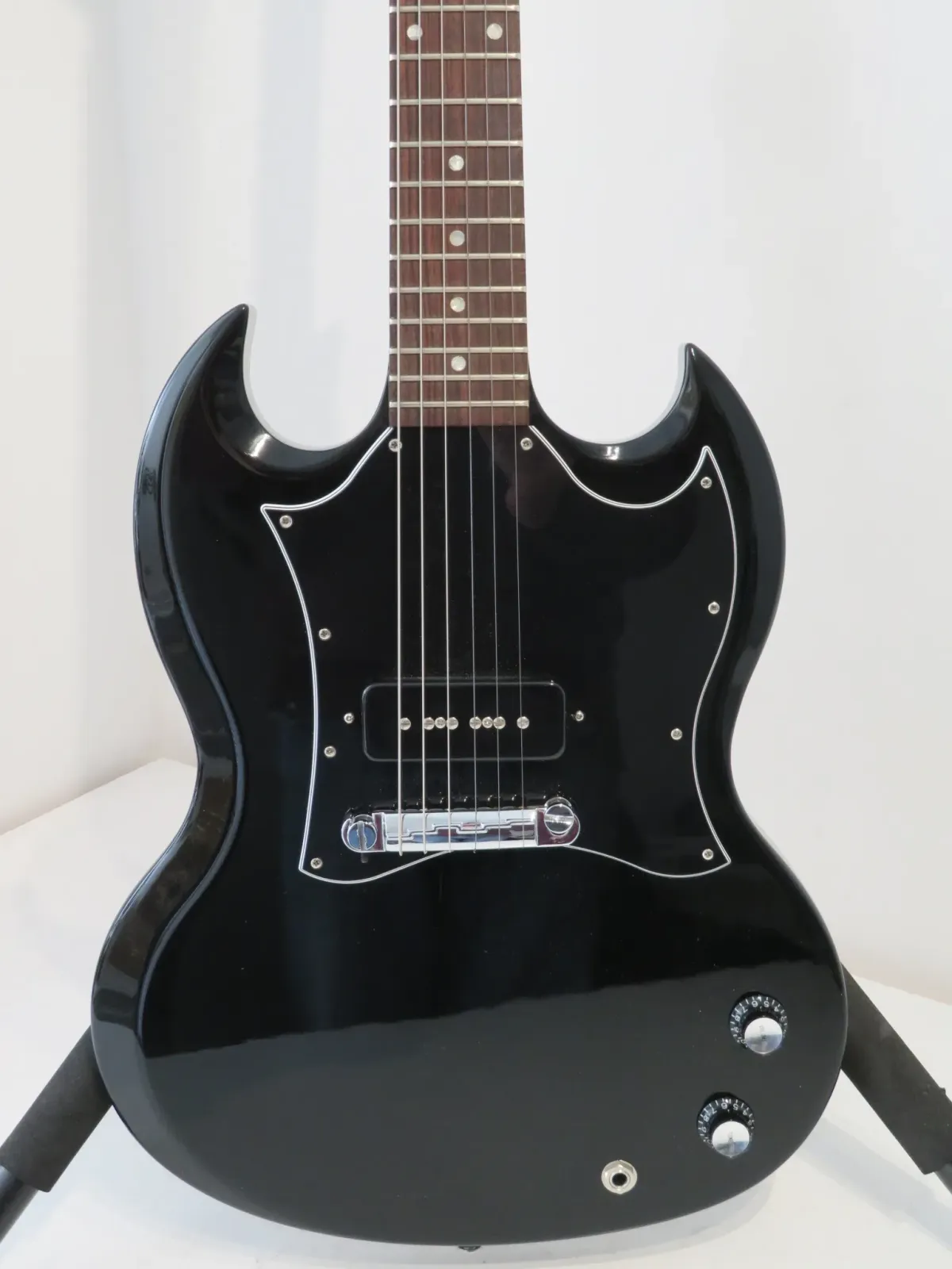 1999 Gibson SG Junior Electric Guitar in Ebony with Gig Bag