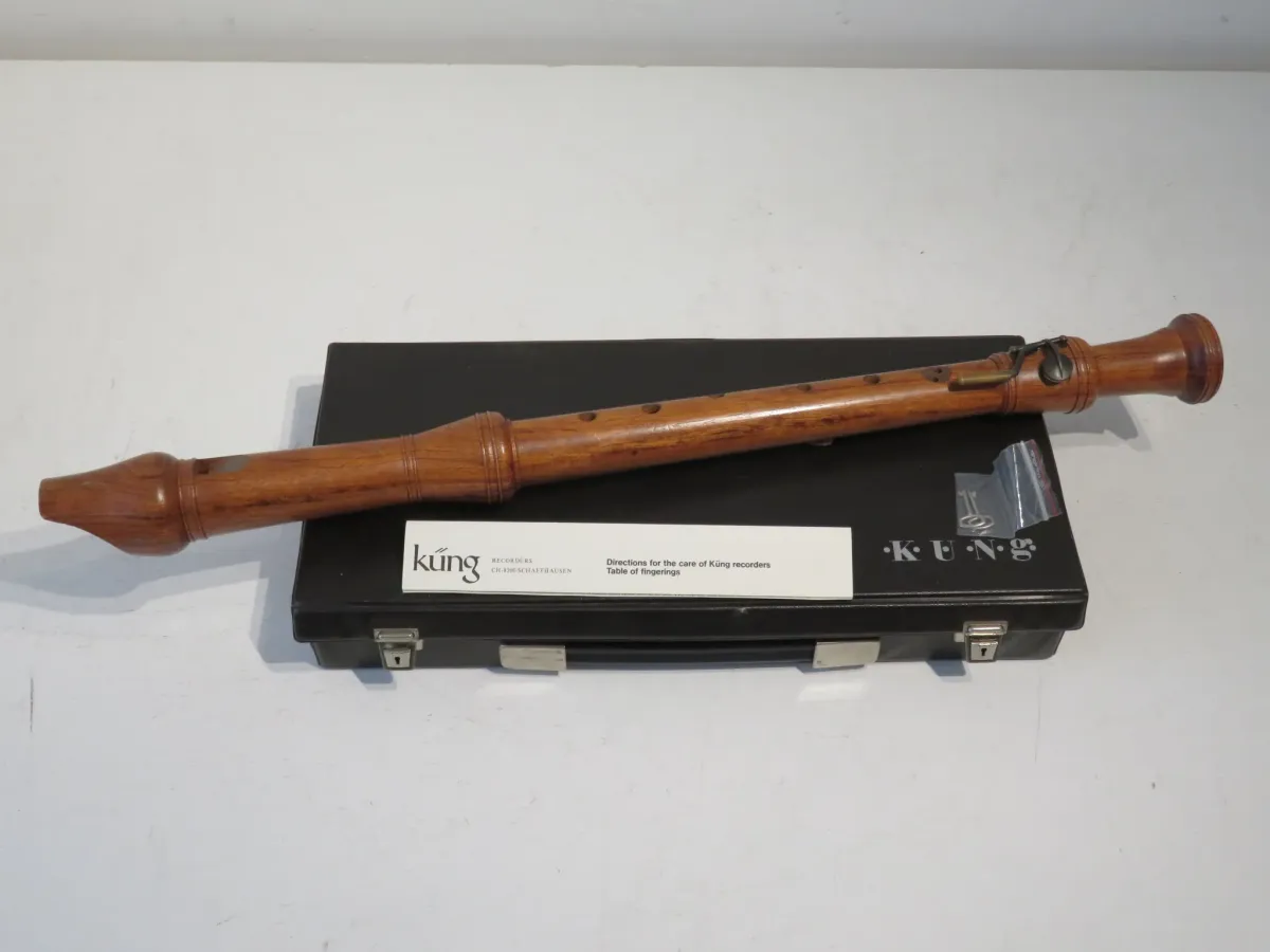 Kung 805 Studio Tenor Recorder with C Key in Pearwood with Case
