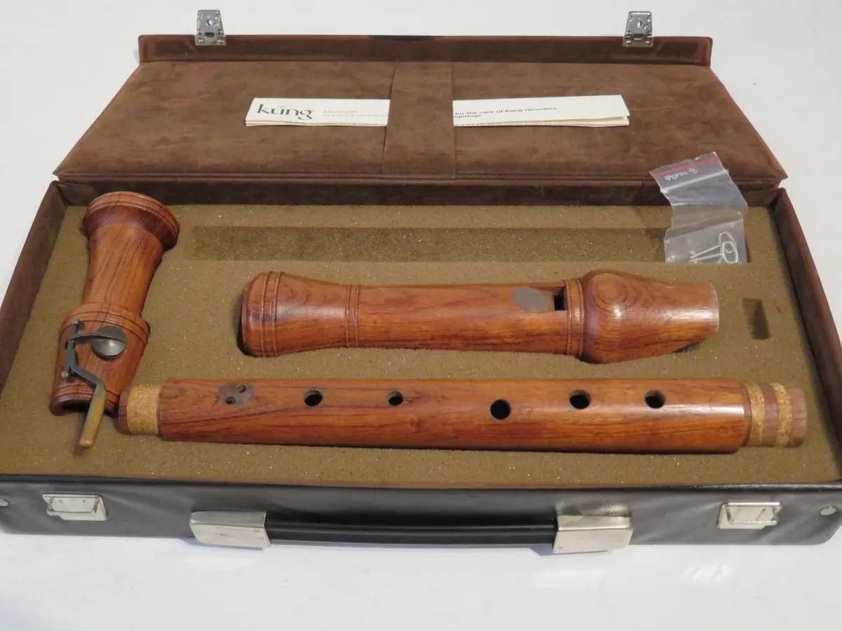 Kung 805 Studio Tenor Recorder with C Key in Pearwood with Case