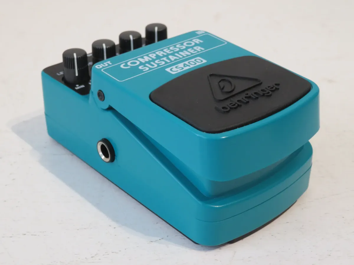 Behringer CS400 Compressor/Sustainer Guitar Effects Pedal Mint & Boxed