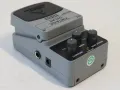 Behringer VD-400 Vintage Delay Guitar Effects Pedal
