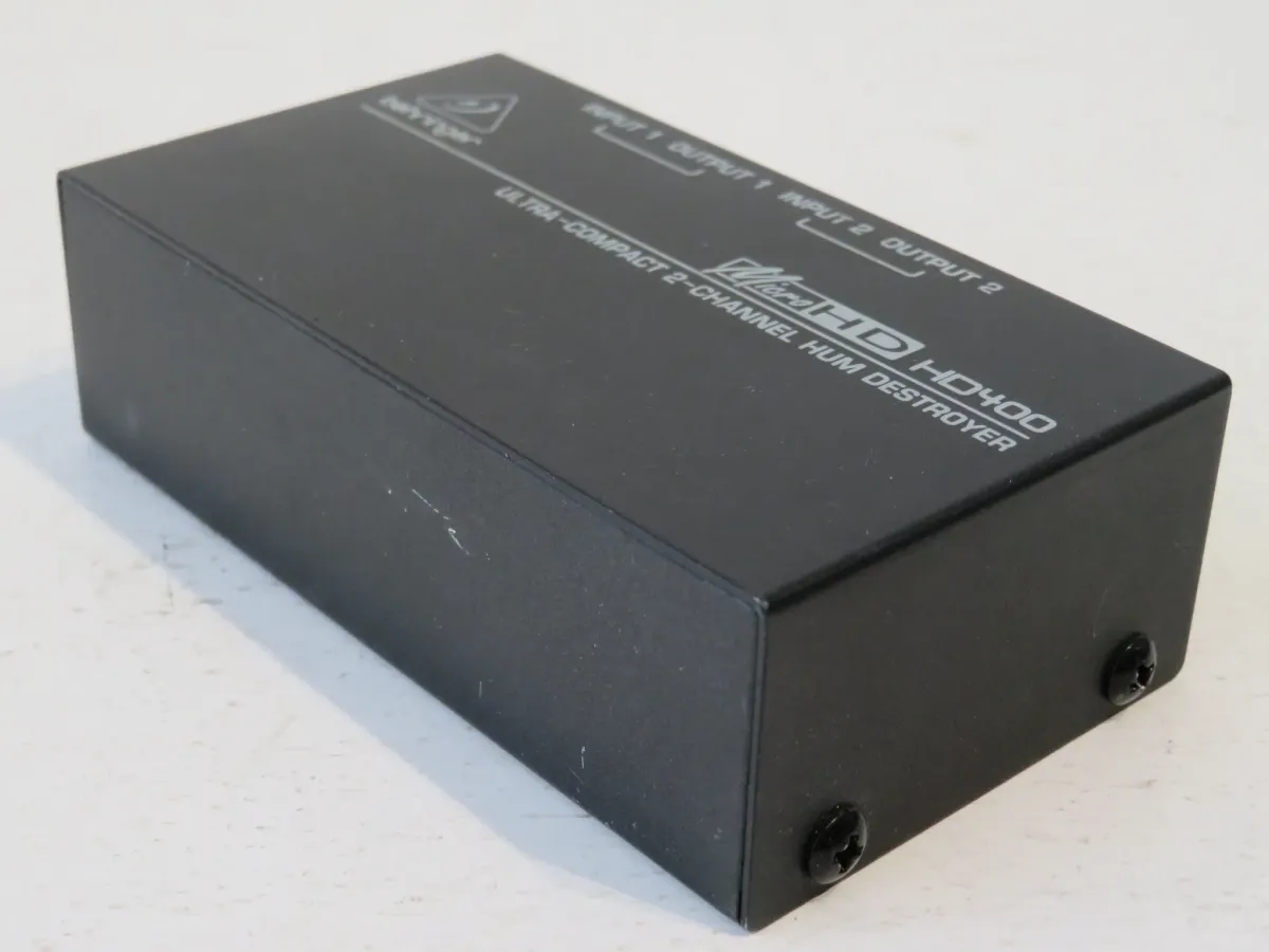 Behringer MicroHD HD400 Hum Destroyer